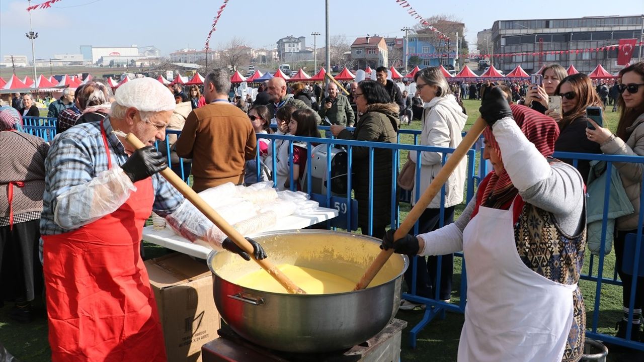 Tekirdağ'da 1. Hamsi ve Mıhlama Festivali Yoğun İlgiyle Başladı