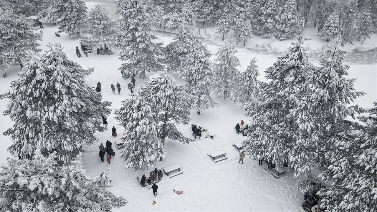 Topuk Yaylası Tabiat Parkı'nda Kar Ziyareti