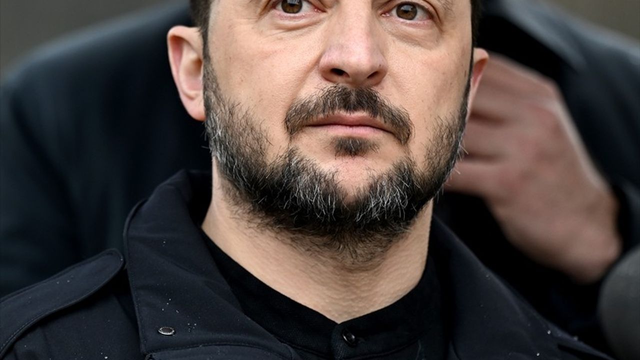 Zelenskiy'den Ankara'da Barış Çağrısı
