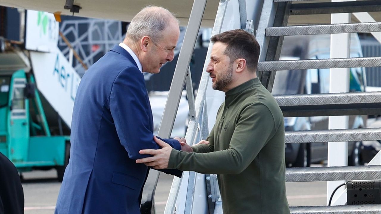 Zelenskiy ve Martin'den Önemli Görüşme