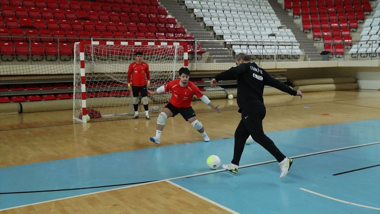 A Milli Futsal Takımı Slovakya ile Rövanş Maçına Çıkıyor