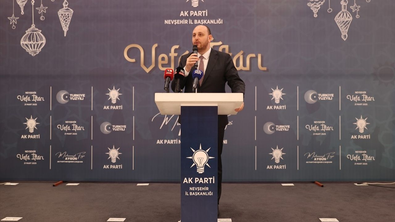 AK Parti'den CHP'ye Tepki: 'Sokak Çağrıları Utançtır'