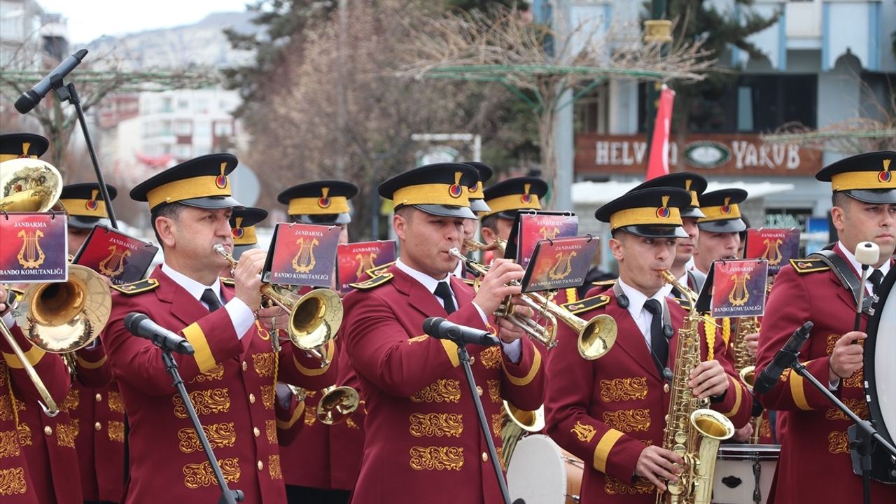 Atatürk'ün Burdur'a Gelişinin 95. Yılı Kutlandı