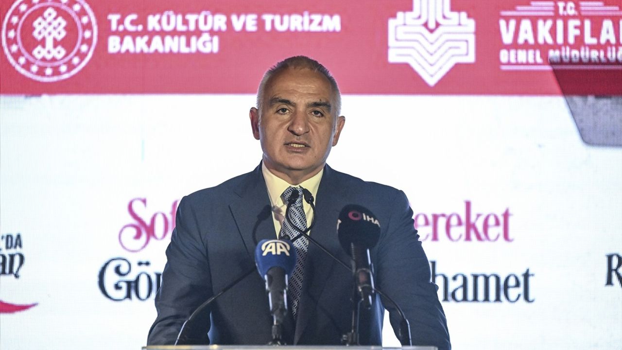 Bakan Ersoy, Vakıflar Genel Müdürlüğü İftar Programında Konuştu