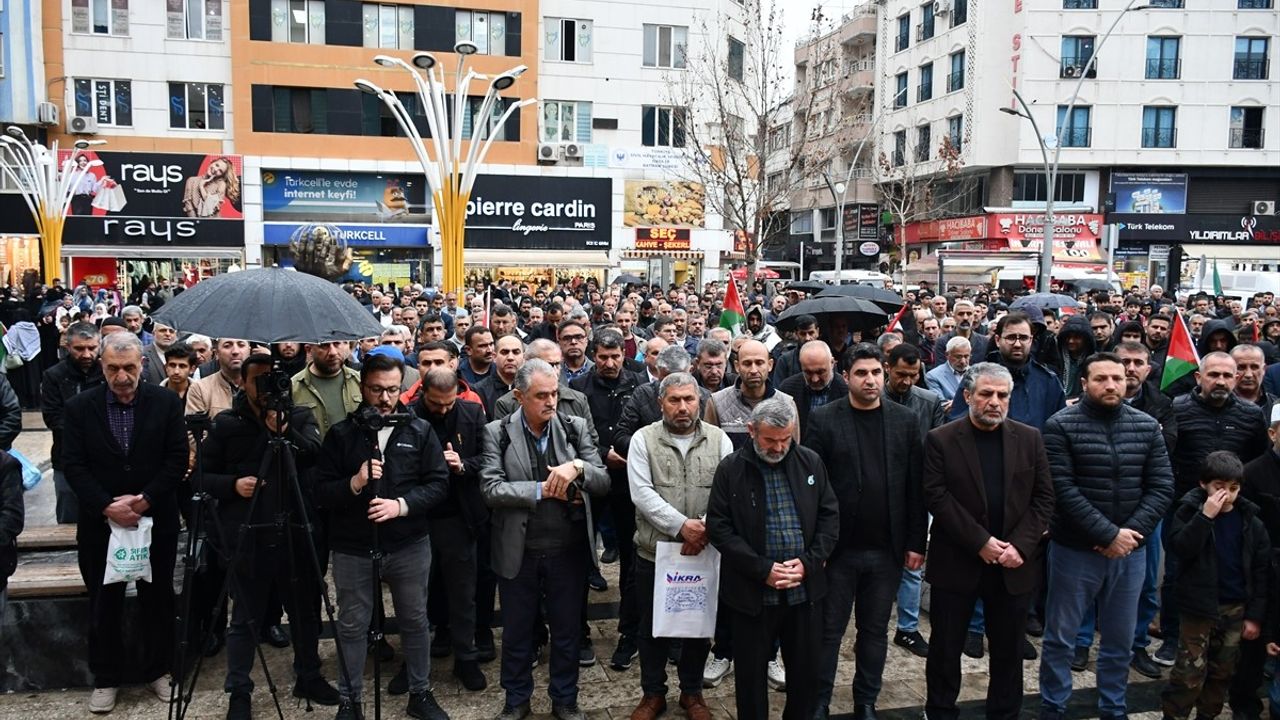 Batman'da İsrail'in Gazze Saldırılarına Protesto