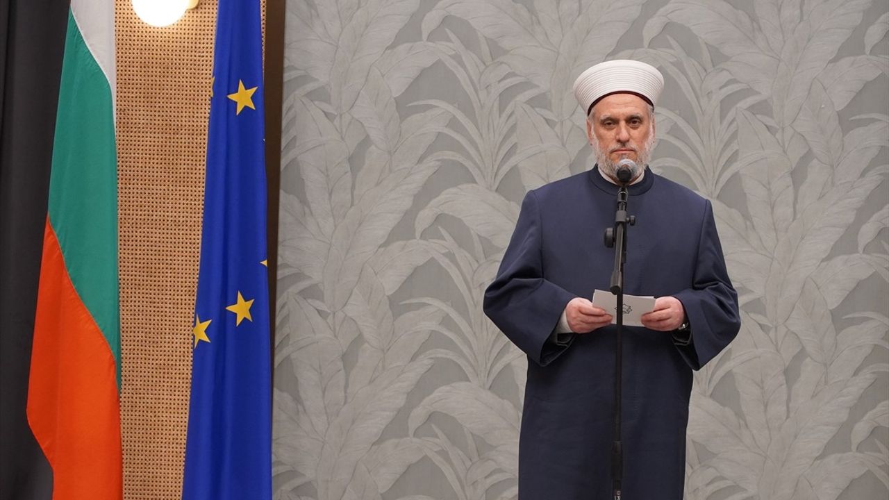 Bulgaristan Cumhurbaşkanı Radev, Ramazan İftarına Ev Sahipliği Yaptı