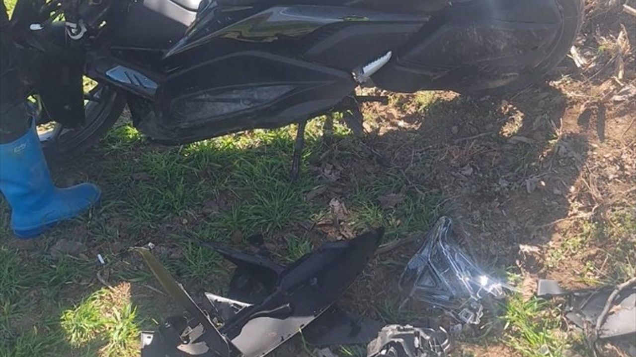 Bursa'da Motosiklet Kazası: 30 Yaşındaki Sürücü Hayatını Kaybetti