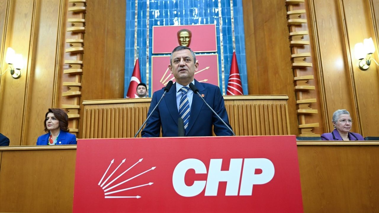 CHP Genel Başkanı Özgür Özel, Kadına Şiddet ve Ekonomik Sorunlar Üzerine Konuştu