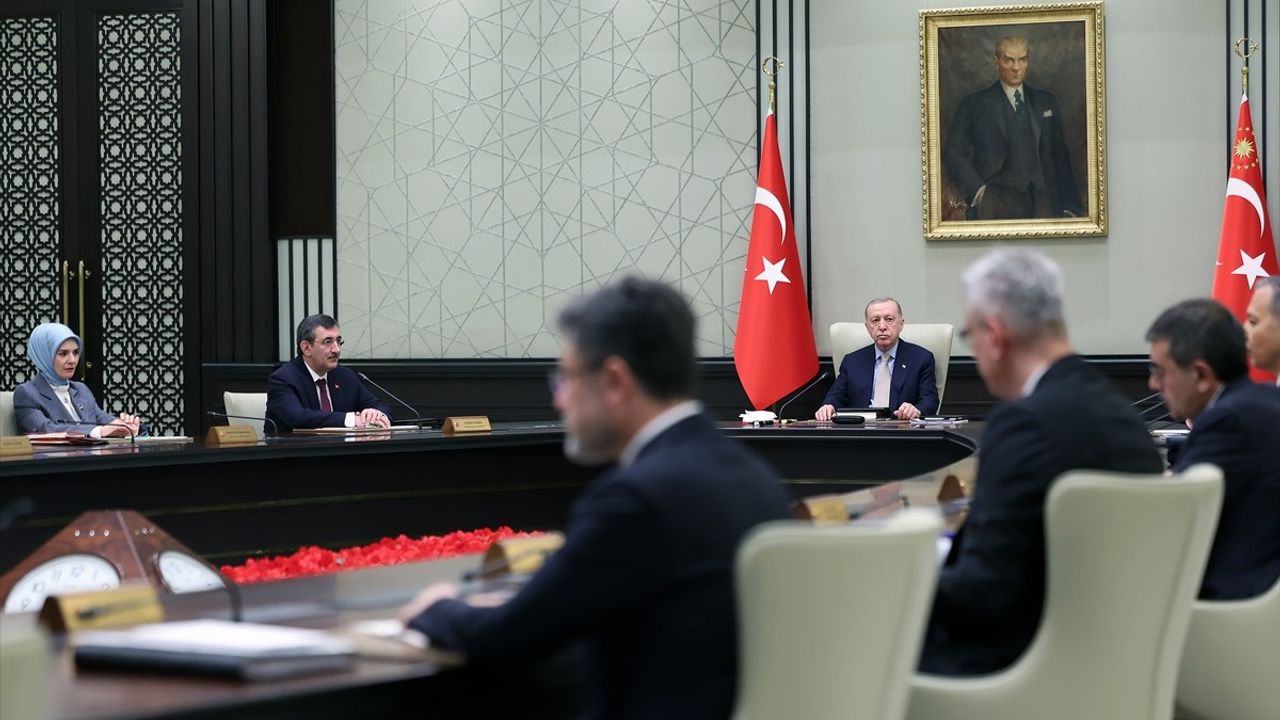 Cumhurbaşkanlığı Kabinesi Toplantısı Gerçekleşti