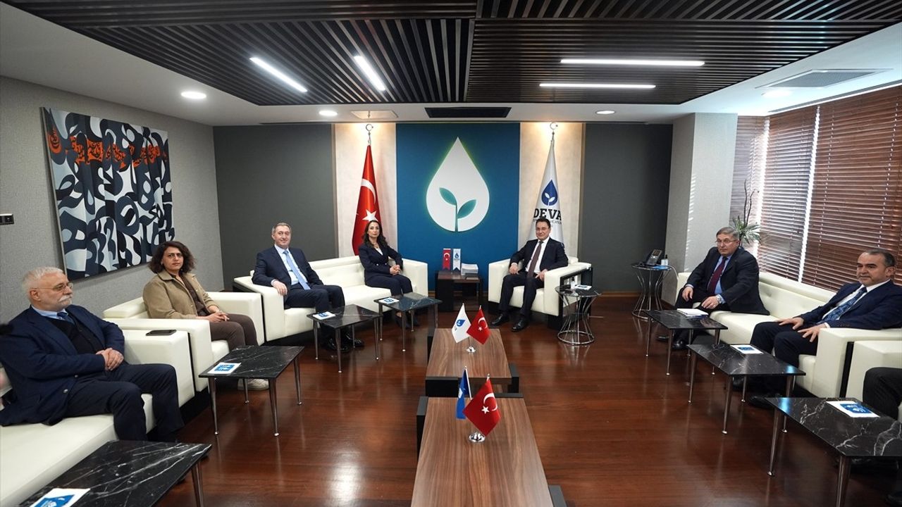 DEM Parti Heyeti DEVA Partisi'ni Ziyaret Etti
