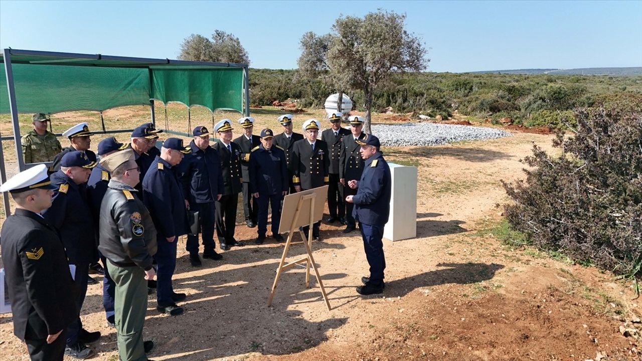 Deniz Kuvvetleri Komutanı Tatlıoğlu Aksaz ve Didim'i Ziyaret Etti