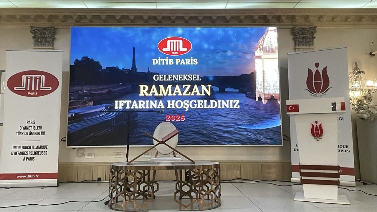 DİTİB Paris İftar Programı İle Birlikte Dayanışmayı Güçlendirdi
