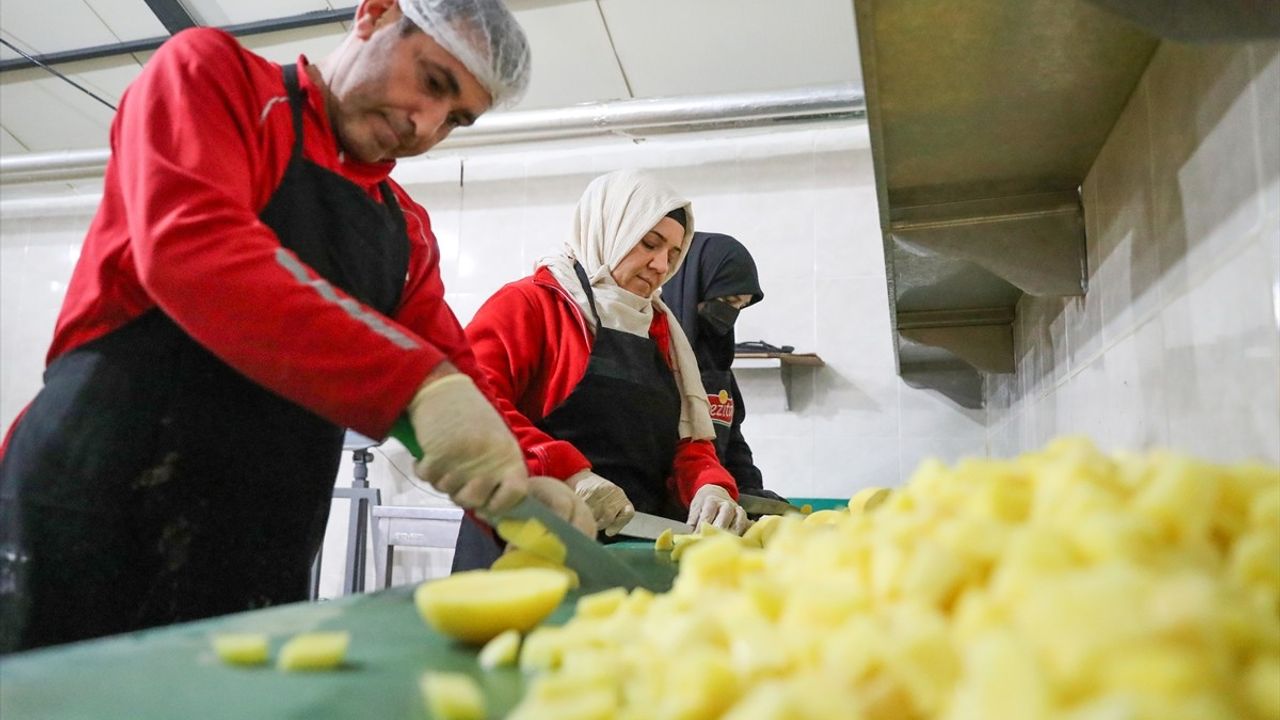 Diyarbakır'da Ramazan Ayında İhtiyaç Sahiplerine Yardım