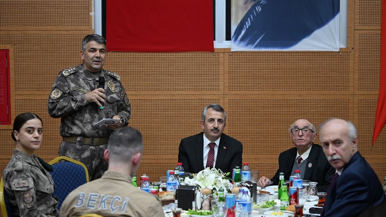 Edirne Emniyet Müdürlüğü İftar Programı