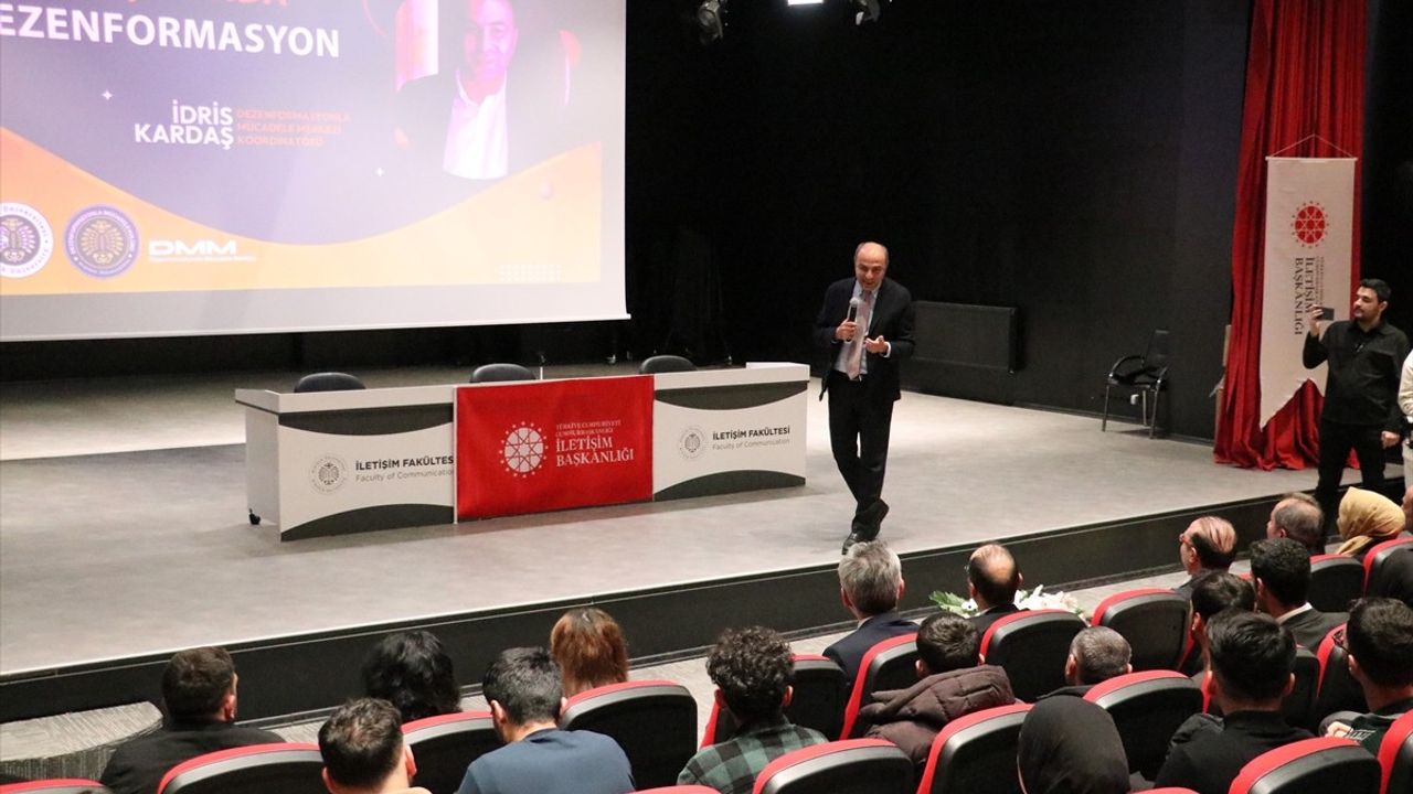 Erzurum'da Dezenformasyon Konferansı