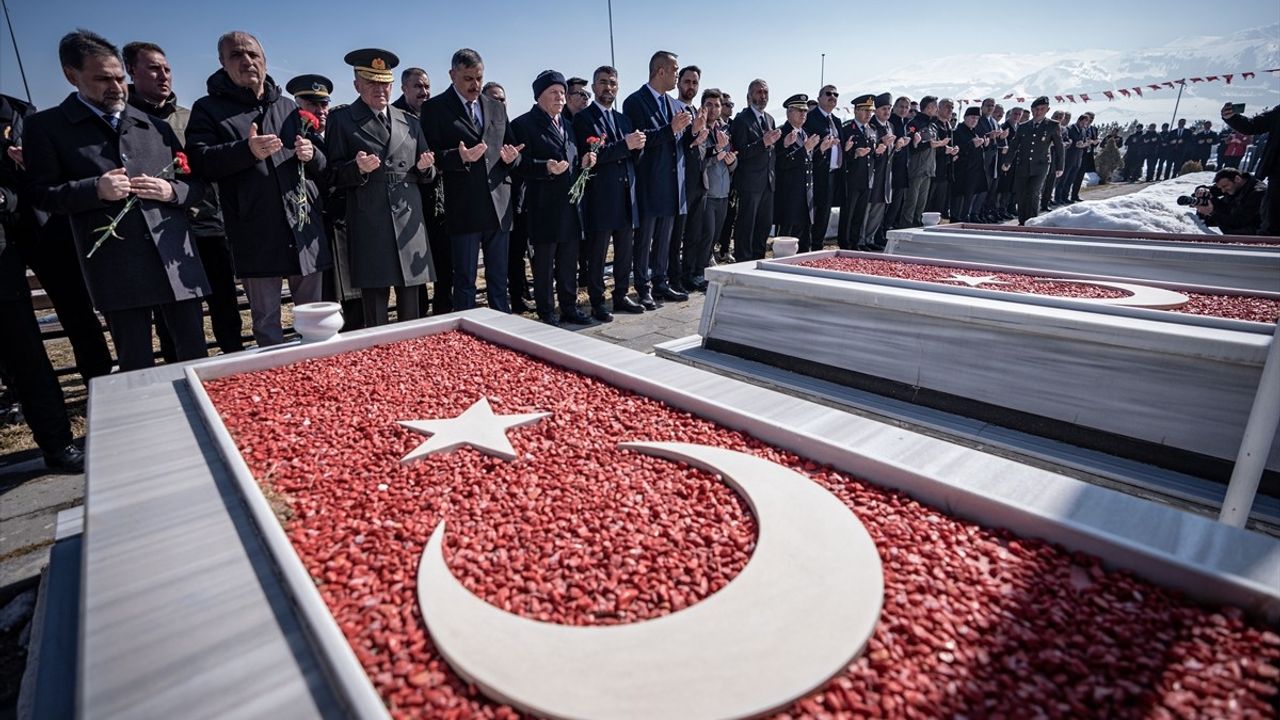 Erzurum'un Kurtuluşu 107. Yılında Coşkuyla Kutlandı