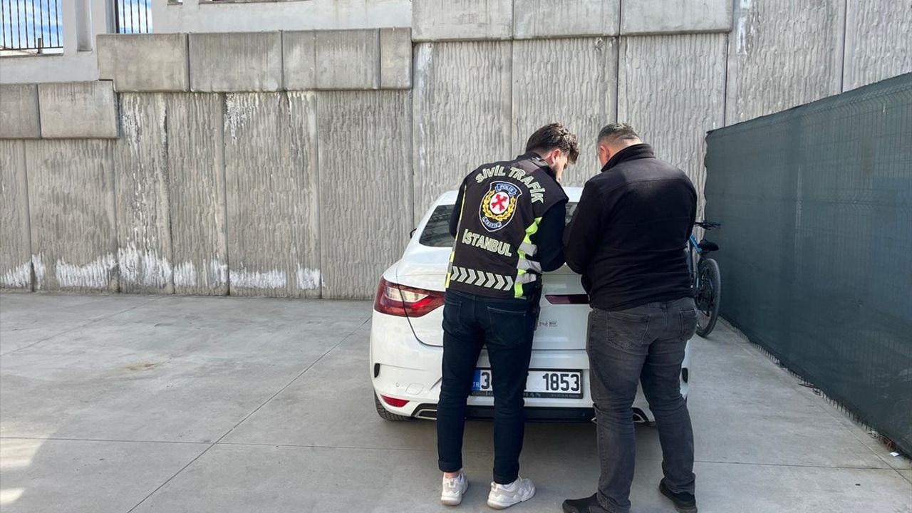Esenyurt'ta Tehlikeli Trafik Davranışına Ceza