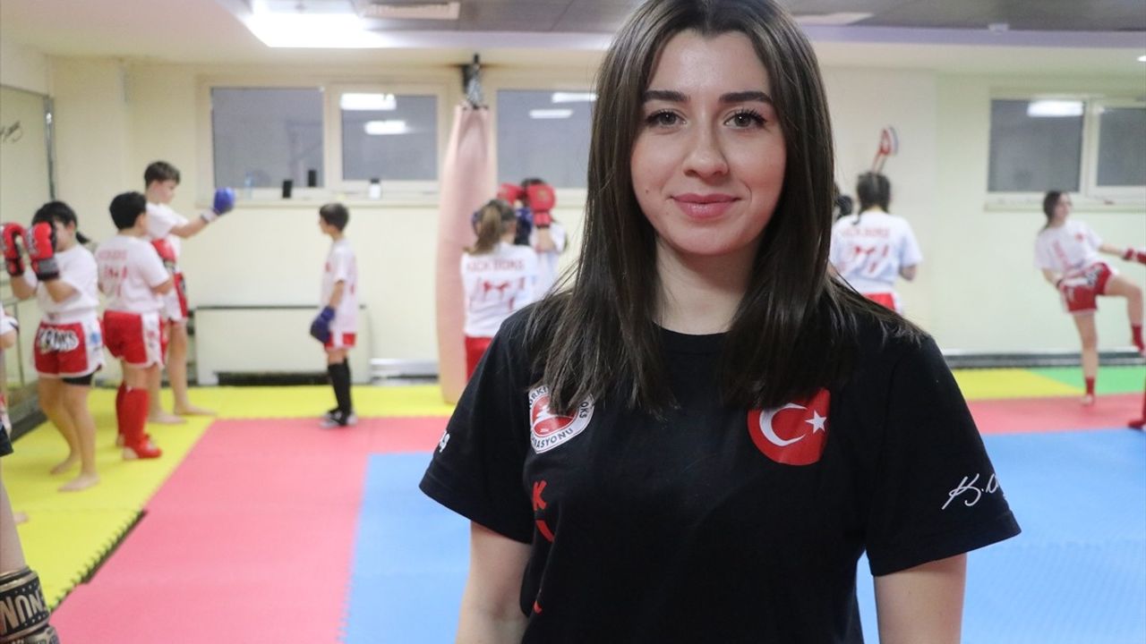 Eski Milli Kick Boksçu Geleceğin Şampiyonlarını Yetiştiriyor
