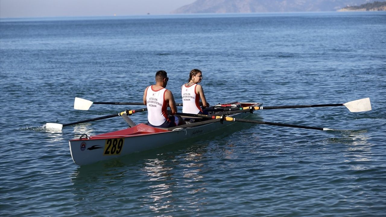 Fethiye'de Uzun Mesafe Deniz Küreği Türkiye Kupası Yarışları Başladı