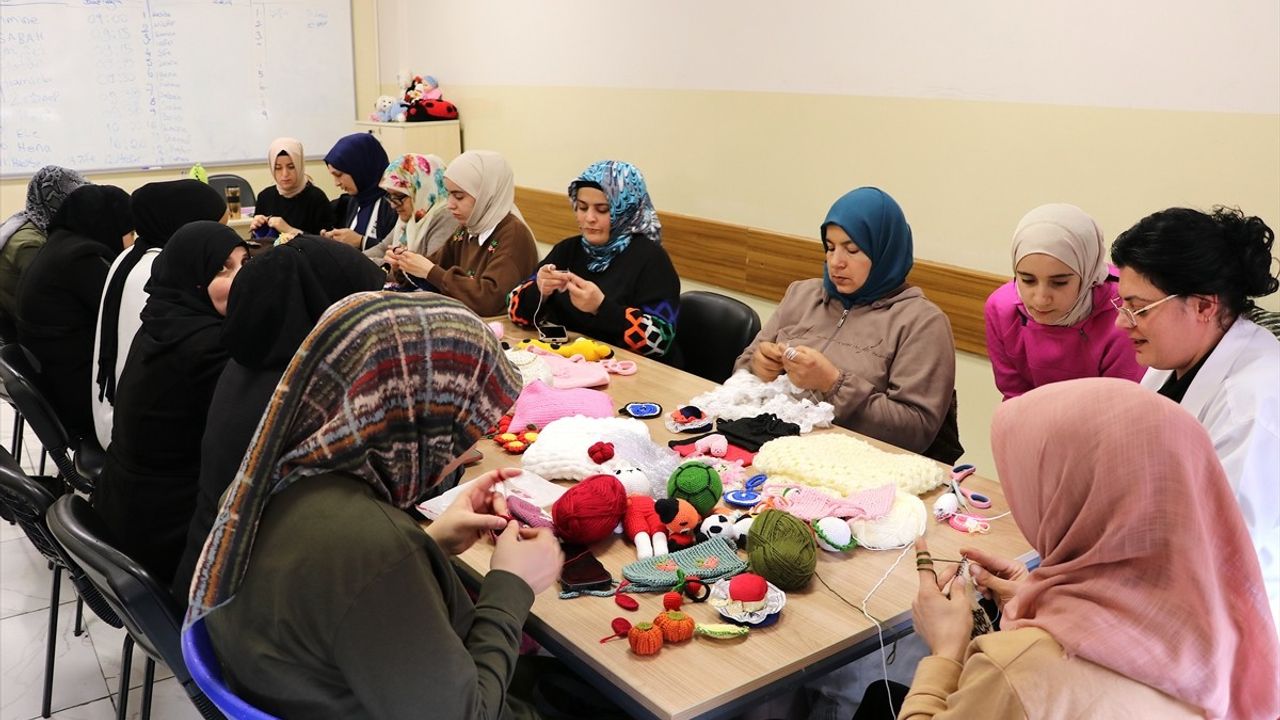 Gaziantep'te Kadınlar Sıfır Atık Projesi ile Yeniden Hayat Veriyor