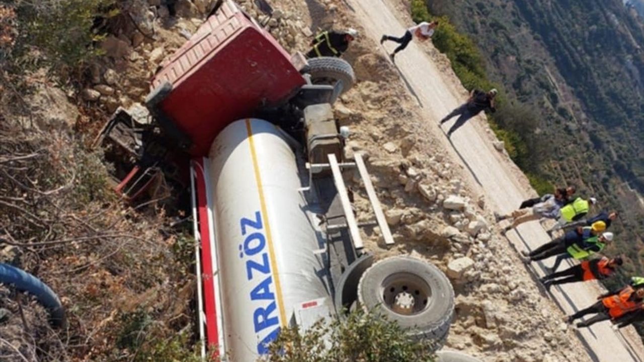 Hatay'da Arazözün Devrilmesi Sonucu Bir Kişi Hayatını Kaybetti