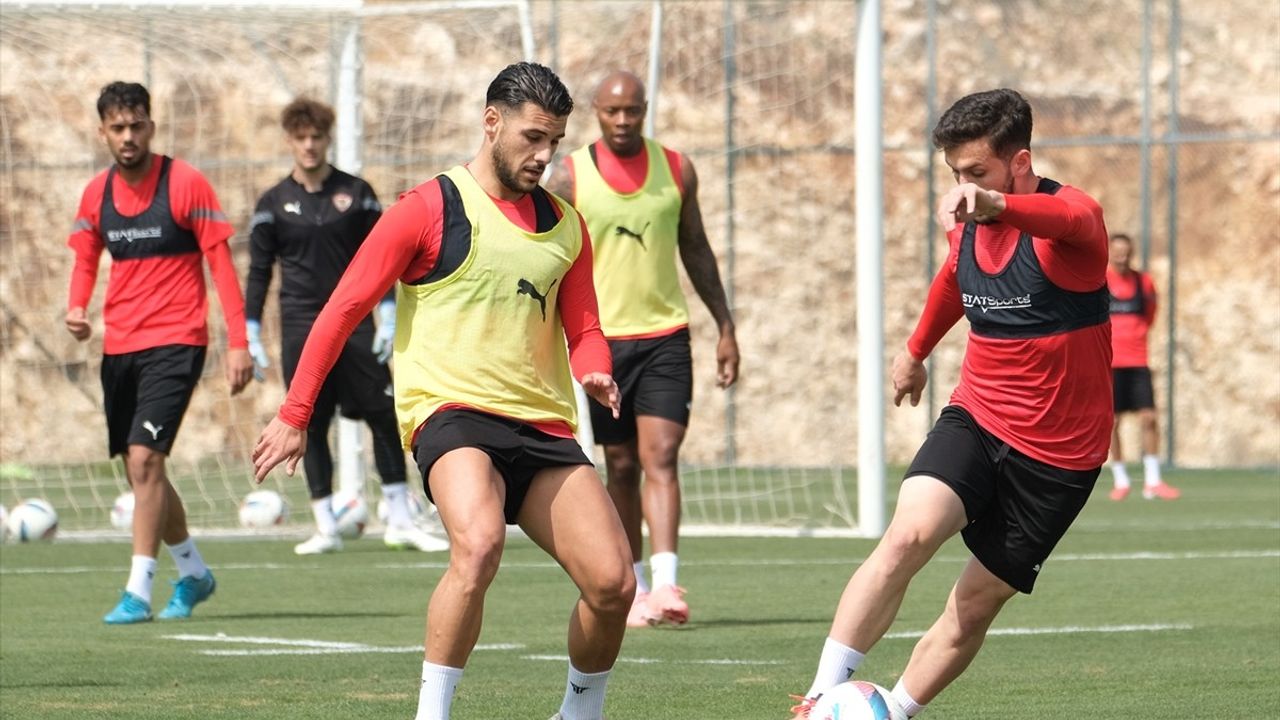 Hatayspor, Kayserispor Maçı için Hazırlıklarını Sürdürüyor