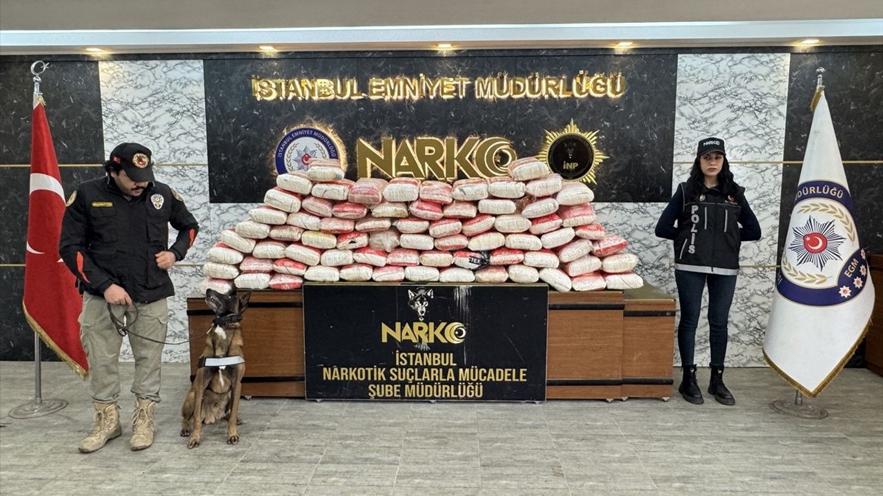 İstanbul'da 365 Kilogram Kokain Operasyonu