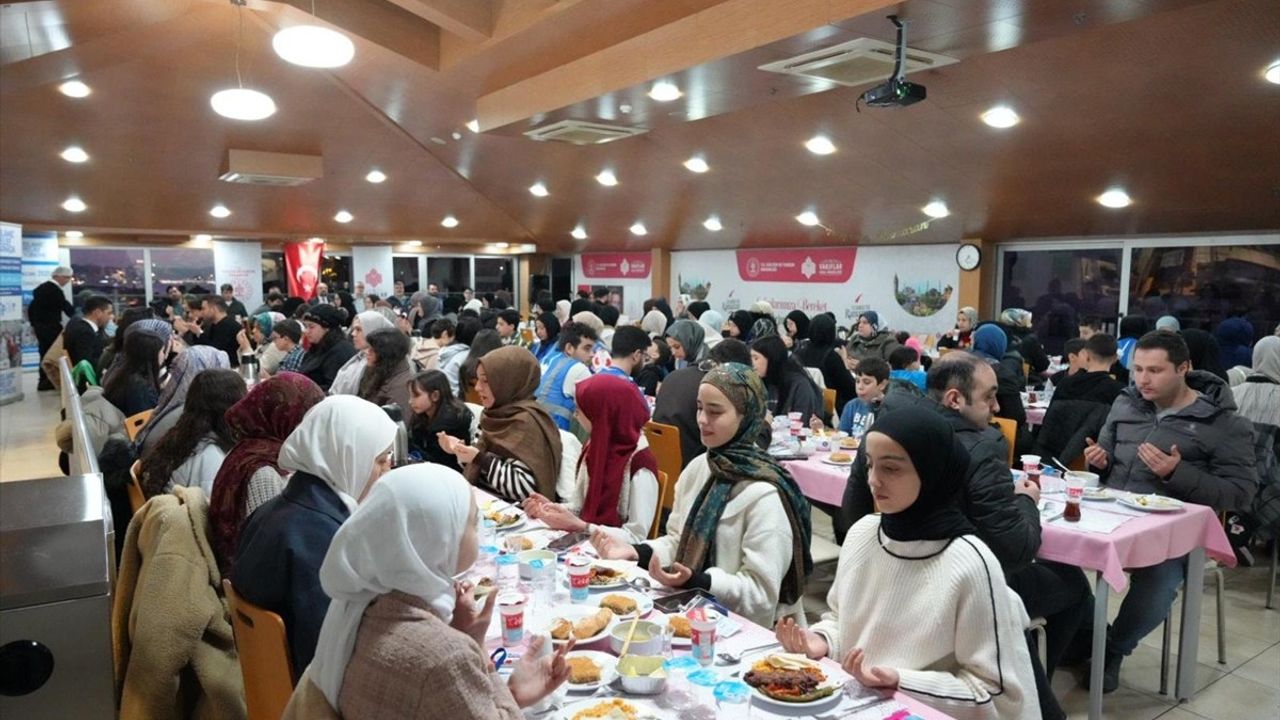 İstanbul'da Geleneksel İftar Sofraları