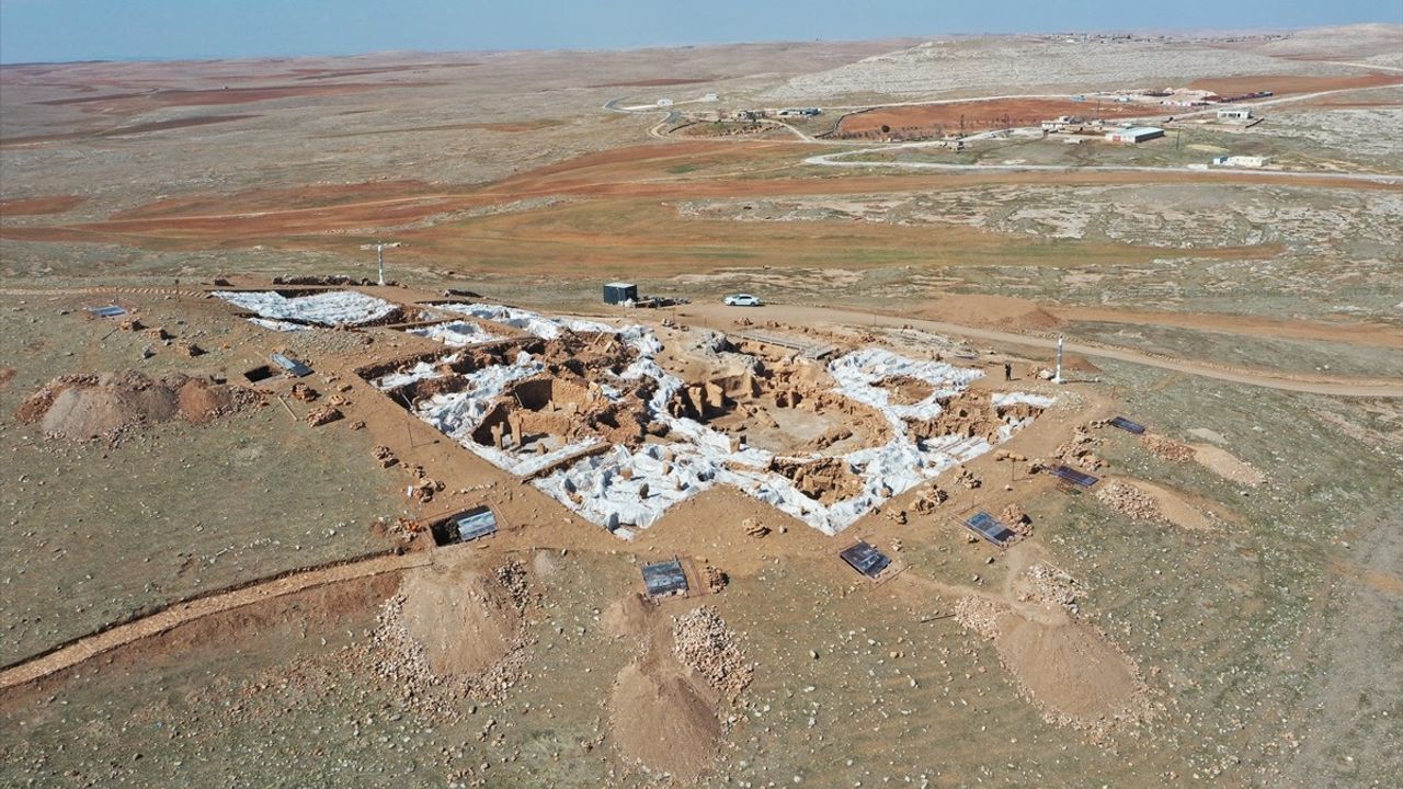 Karahantepe Ören Yeri'nde Koruma Çatısı Projesi Başladı