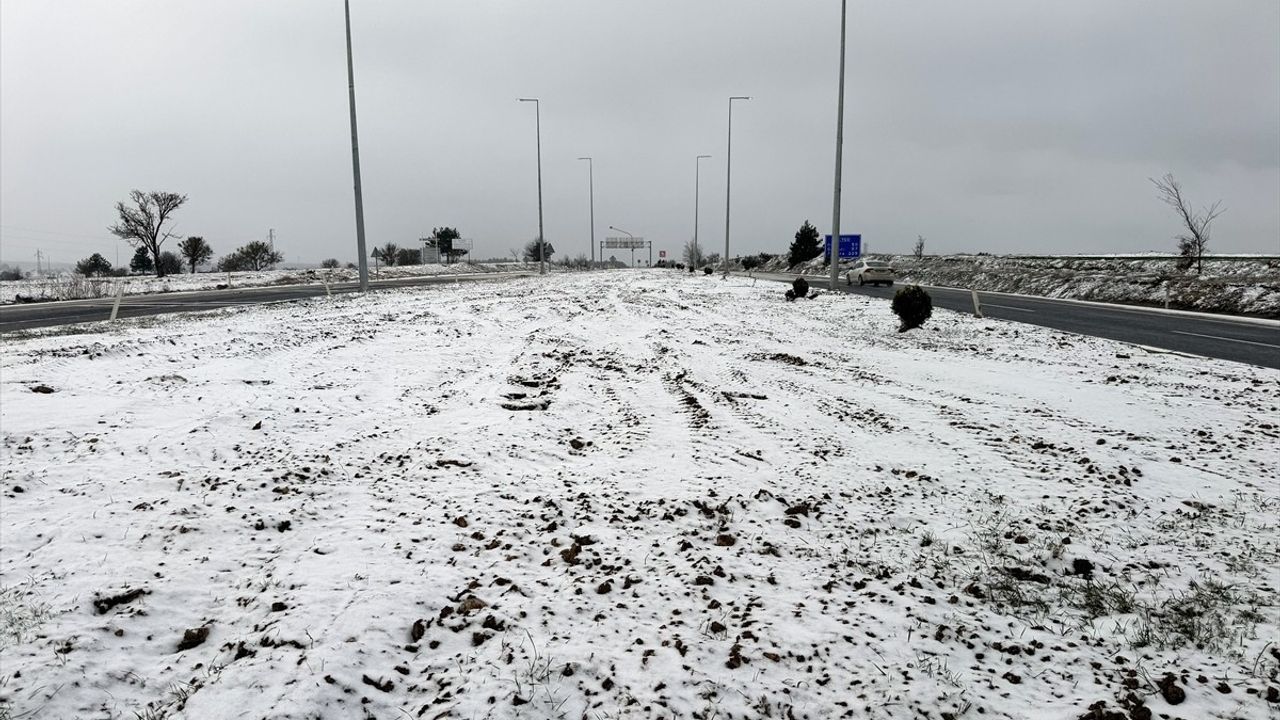 Kastamonu'da Kar Yağışı Etkisini Artırıyor