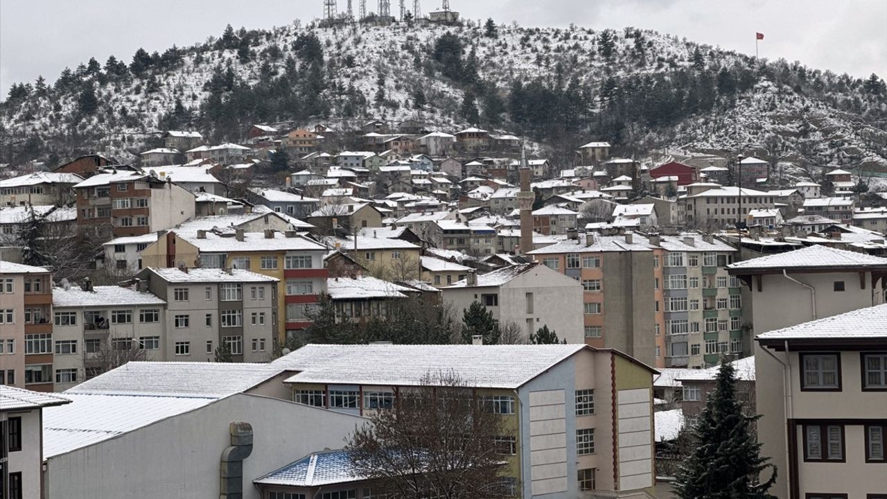 Kastamonu'da Kar Yağışı Etkisini Gösterdi