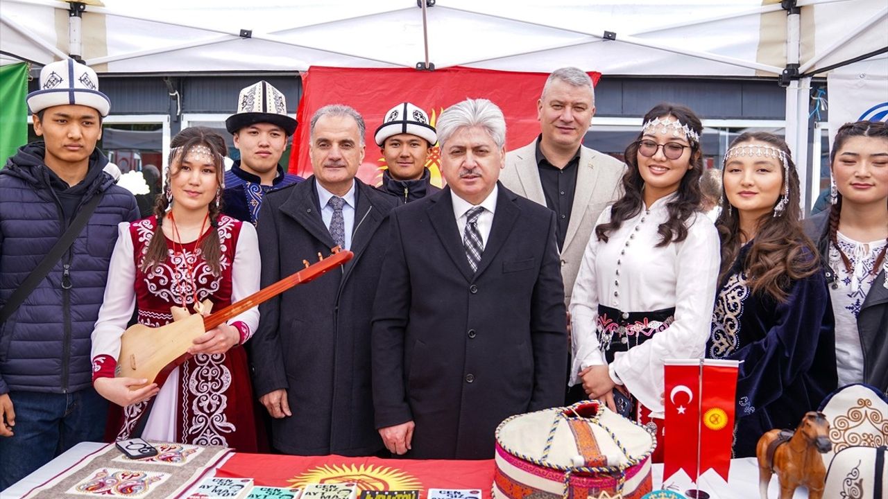 Kocaeli ve Sakarya'da Nevruz Bayramı Coşkusu Yaşandı