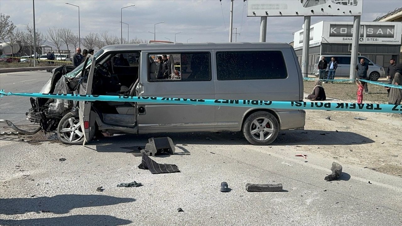 Konya'daki Kazada 1 Kişi Hayatını Kaybetti