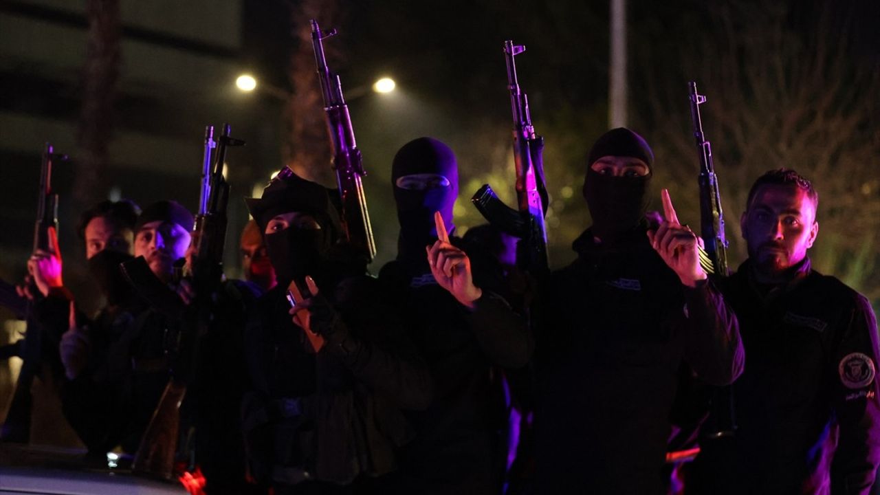Lazkiye'de Suriye Ordusu ile Devrik Rejim Arasında Çatışmalar Devam Ediyor