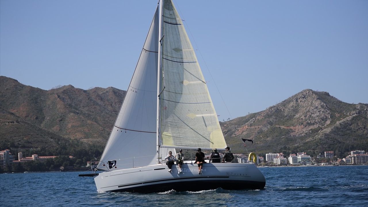 Marmaris MIYC Kış Trofesi Yat Yarışları'nın 4. Ayağı Start Aldı