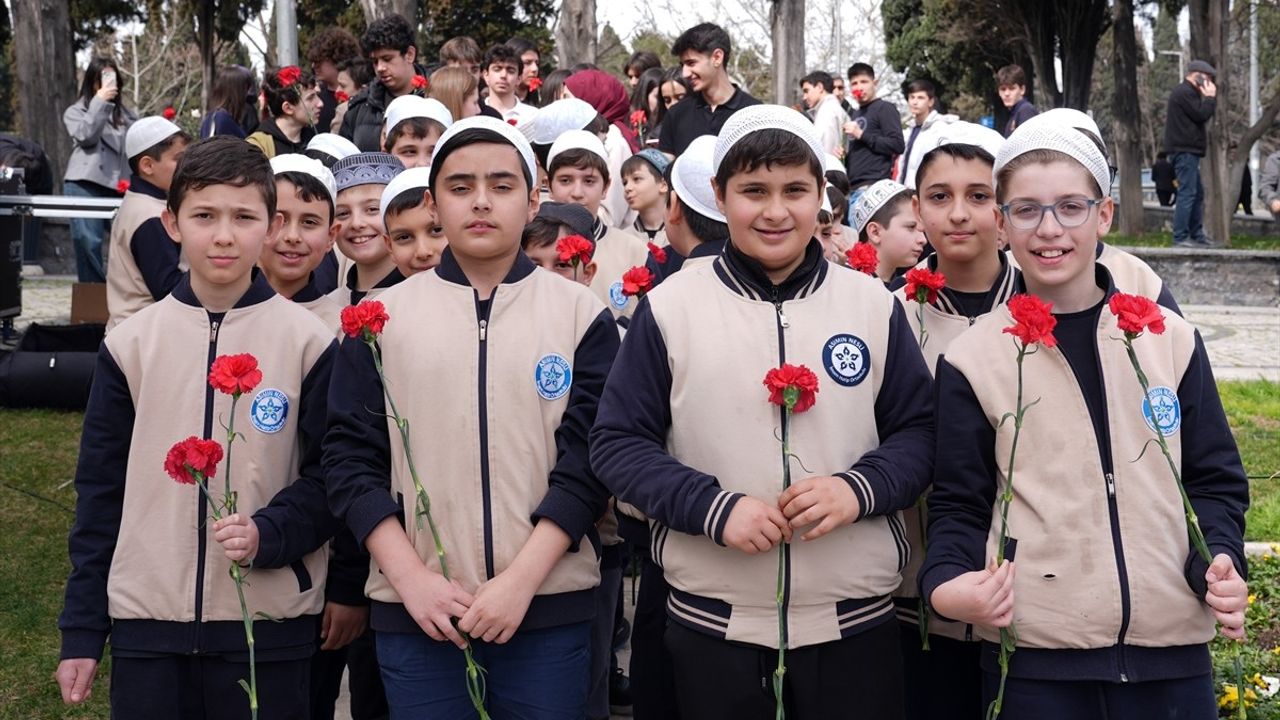 Mehmet Akif Ersoy, İstiklal Marşı'nın 104. Yılında Anıldı