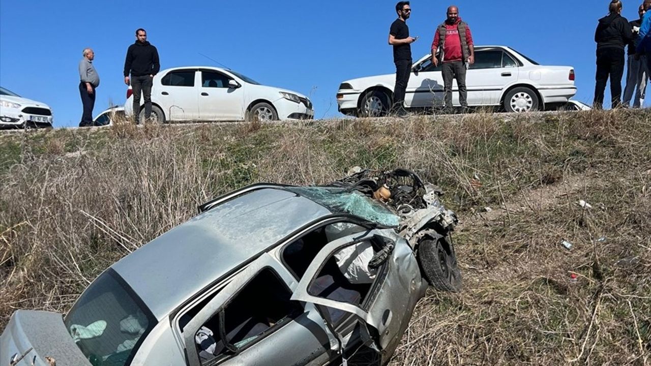 Osmaniye'de Feci Kaza: 3 Kişi Hayatını Kaybetti, 3 Kişi Yaralandı