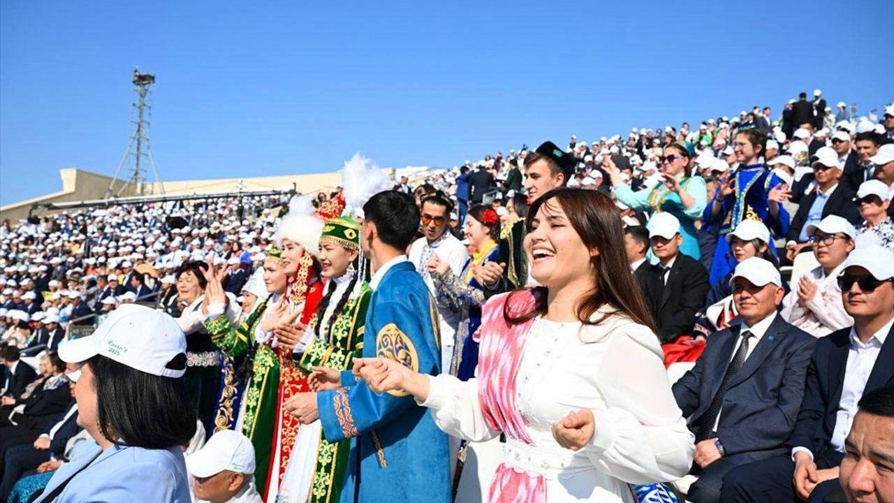 Özbekistan'da Baharın Gelişi: Nevruz Bayramı Kutlamaları