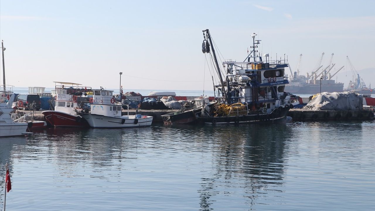 Tekirdağ'da Deniz Ulaşımı Yeniden Başladı