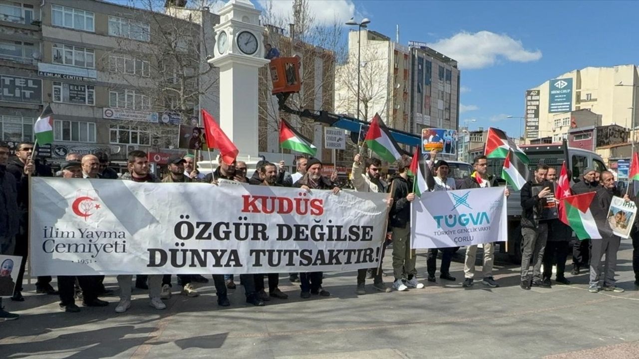 Tekirdağ'da Gazze'ye Yönelik Saldırılara Protesto