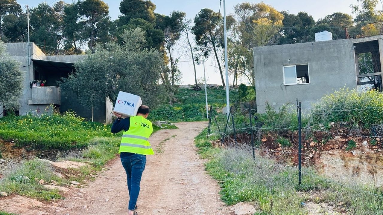 TİKA'dan Filistinli Türkmenlere Ramazan Yardımı