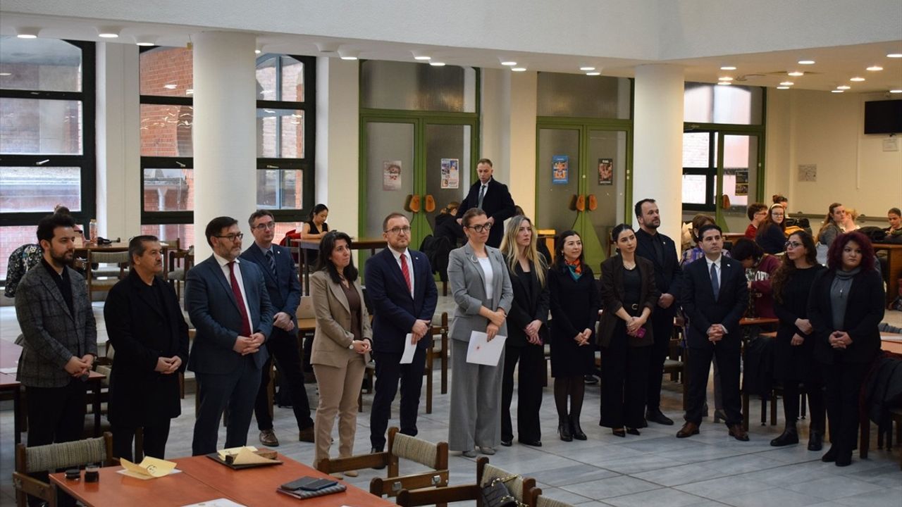 TİKA'nın Macaristan'daki Türk Hat Sanatı Sergisi