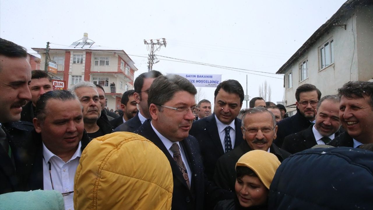 Yılmaz Tunç: Terörsüz Türkiye için Birlikte Çalışmalıyız