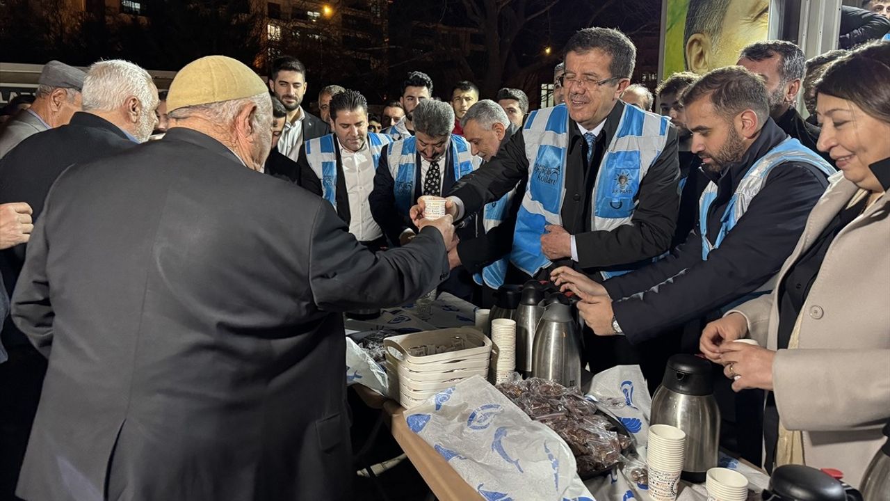 Zeybekci'den Elazığ'da İş Dünyasına Çağrı