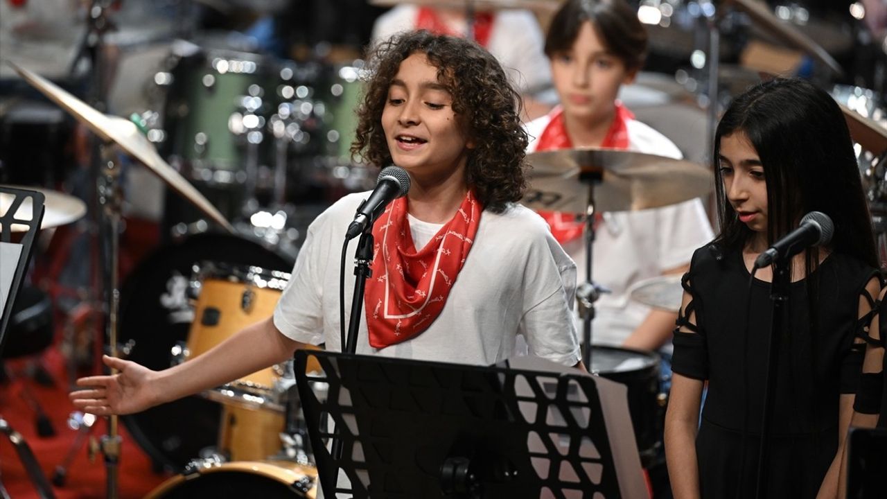 Ankara'da Çocuklar İçin Büyük Bir Müzik Şöleni: Küçük Eller, Büyük Ritimler