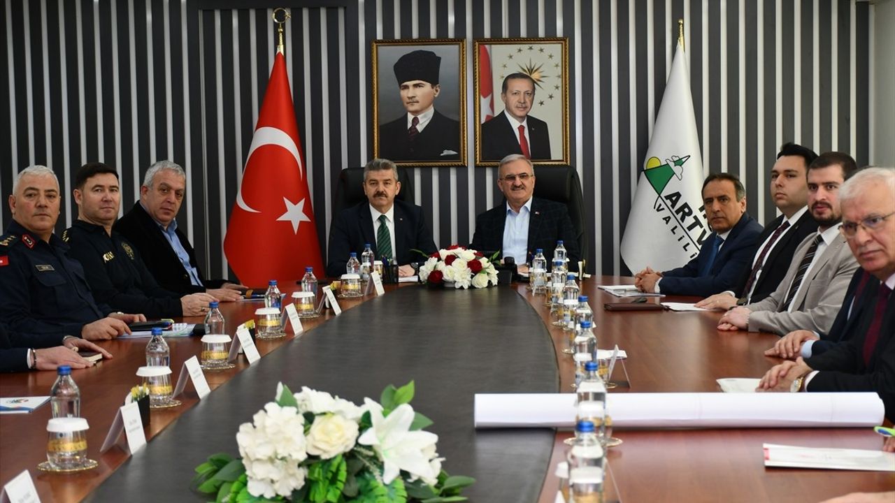 Artvin'de Hayvanları Koruma Toplantısı