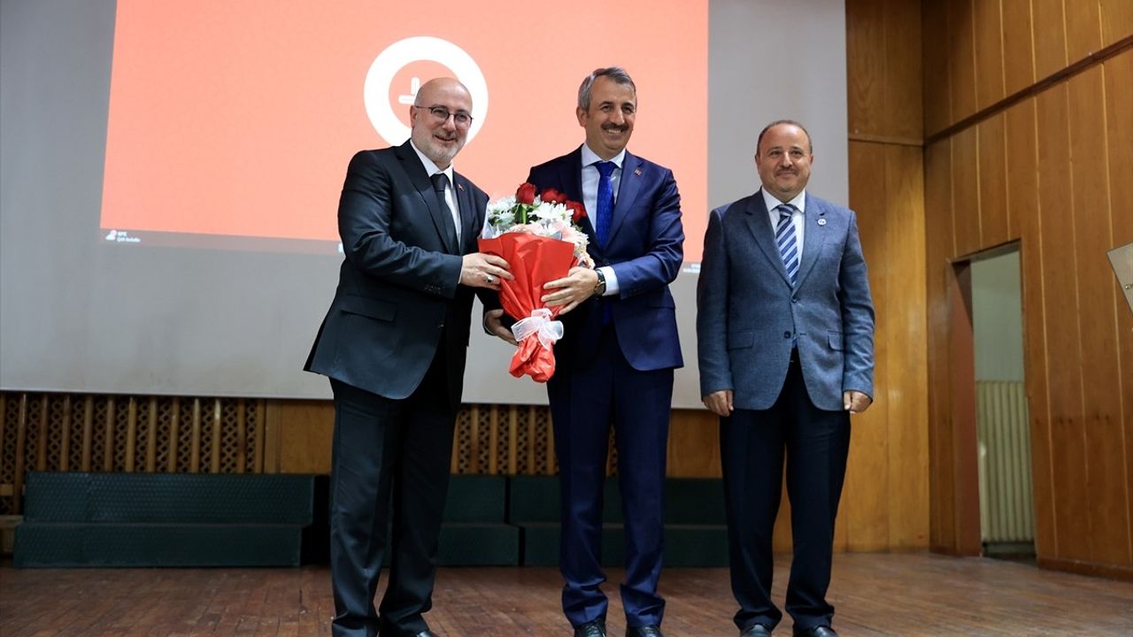 Edirne Dini İhtisas Merkezi Balkanlara Hizmet Vermeye Başladı