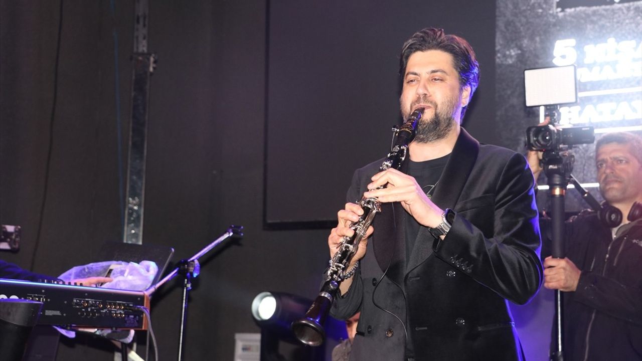 Homeland Grubu Hatay'da Coşkulu Bir Konser Verdi