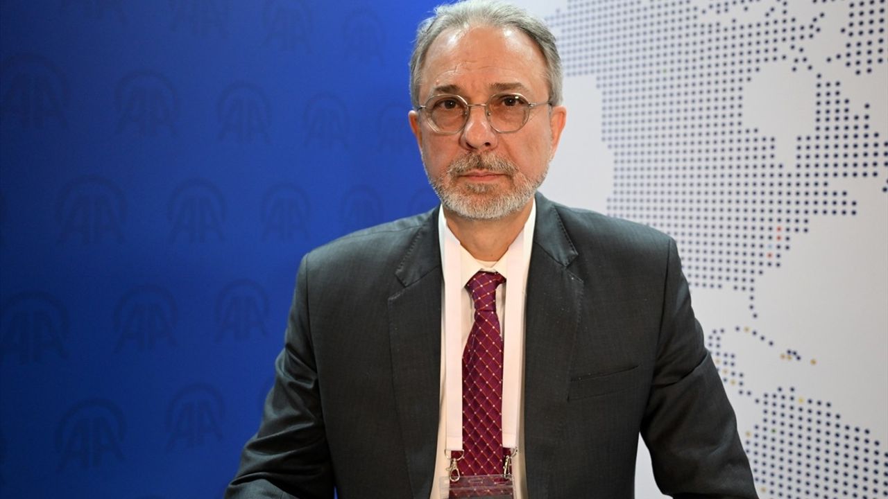 İİT Genel Sekreteri'nin İslamofobi Temsilcisi Müslüman Karşıtlığını Değerlendirdi