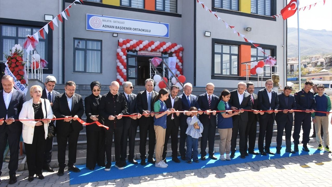 Malatya'da Yeni Bir Eğitim Kurumu: 16 Derslikli Okul Açıldı